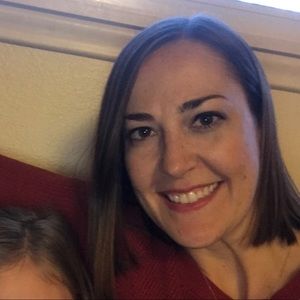 Meet your Posher, Abbe